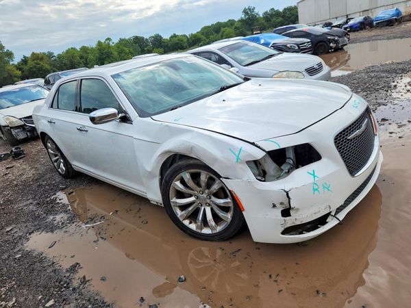2016 CHRYSLER 300 300C