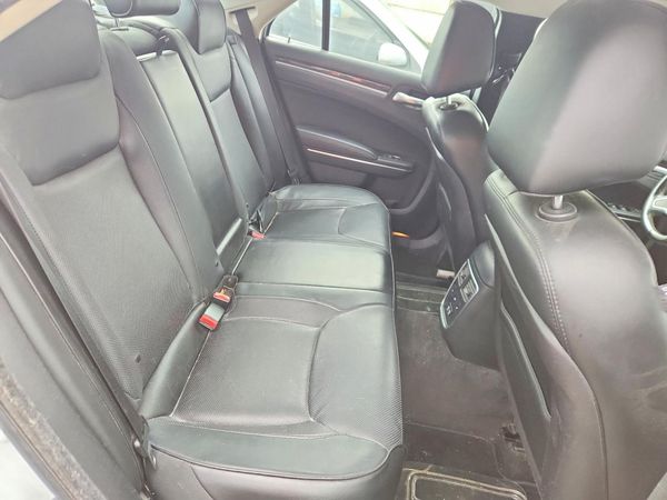 2016 CHRYSLER 300 300C