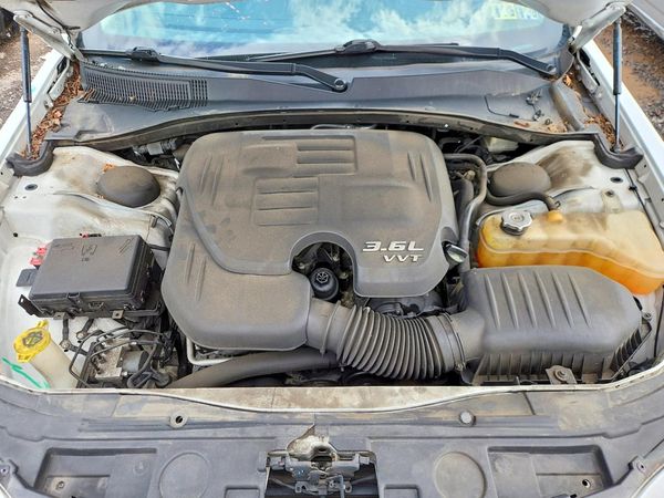 2016 CHRYSLER 300 300C