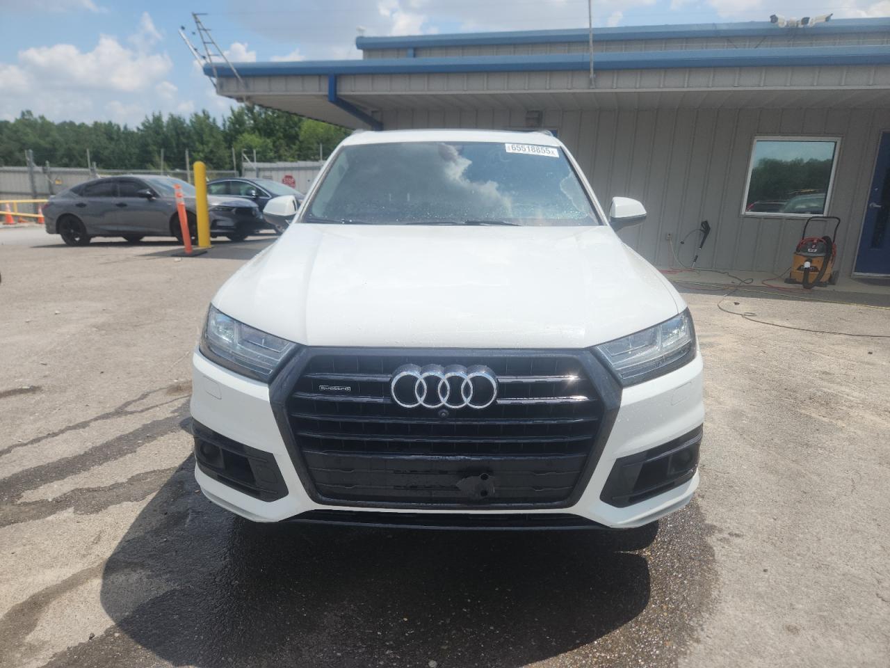 2018 AUDI Q7