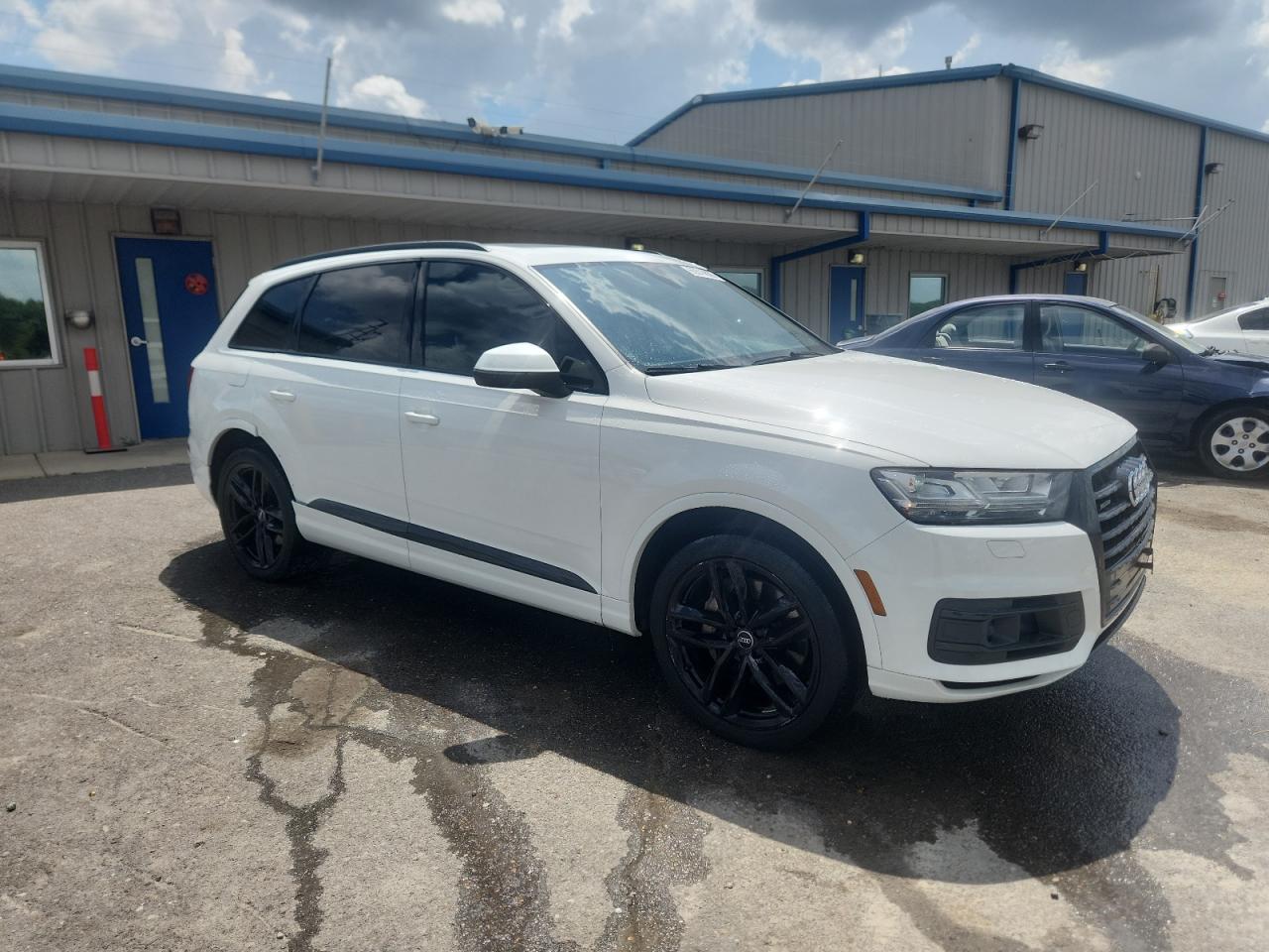 2018 AUDI Q7