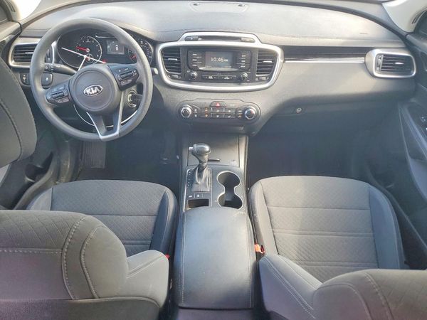 2017 KIA SORENTO