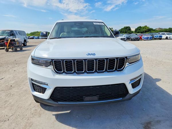 2022 JEEP GRAND CHEROKEE