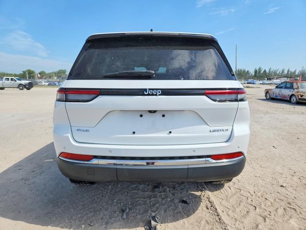 2022 JEEP GRAND CHEROKEE
