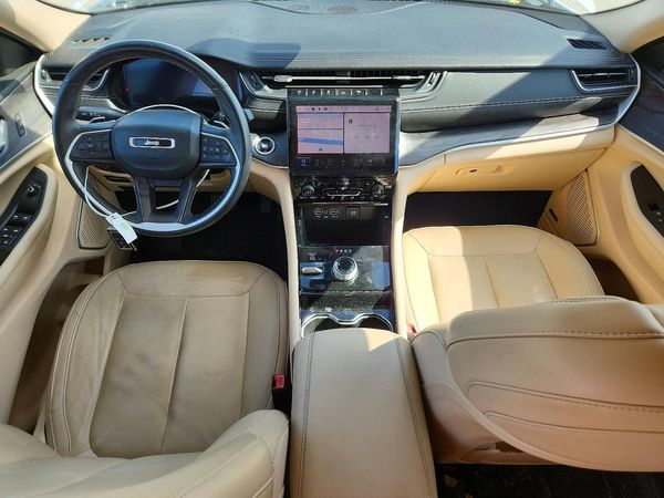 2022 JEEP GRAND CHEROKEE
