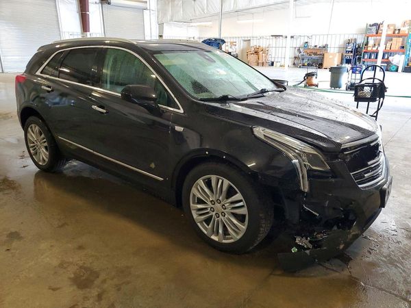 2018 CADILLAC XT5