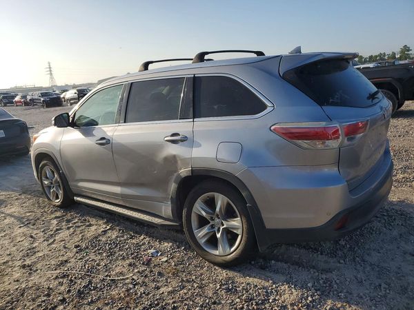 2015 TOYOTA HIGHLANDER
