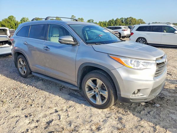 2015 TOYOTA HIGHLANDER