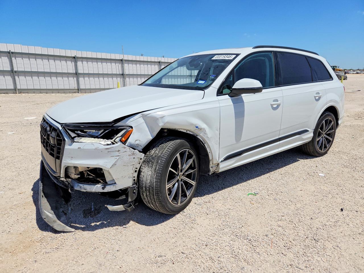 2023 AUDI Q7