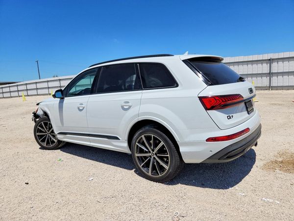 2023 AUDI Q7