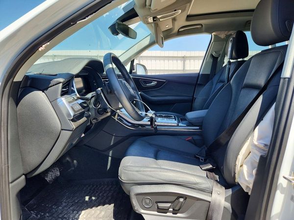 2023 AUDI Q7