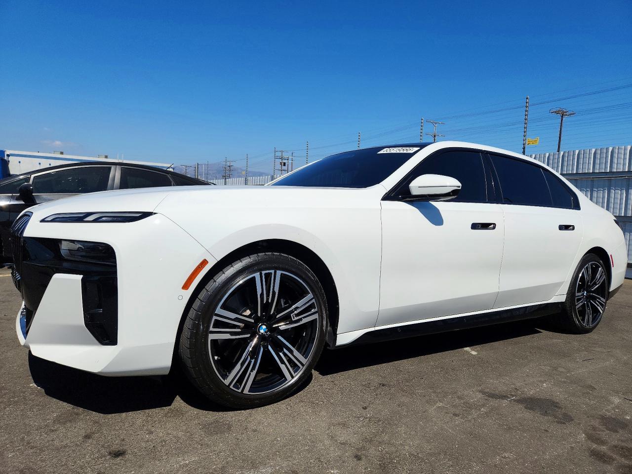 2023 BMW 740