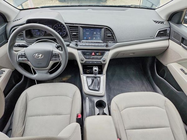 2018 HYUNDAI ELANTRA