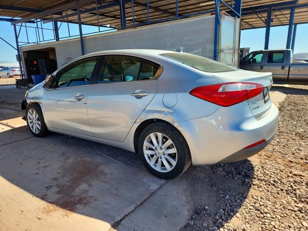 2014 KIA FORTE