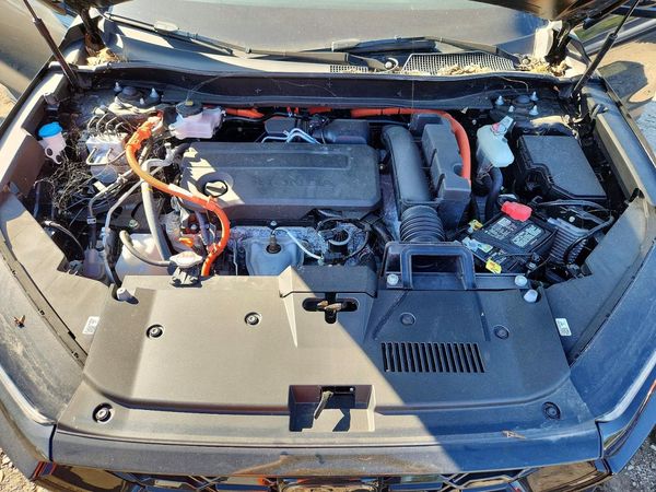 2025 HONDA CR-V Sport-L — Engine bay
