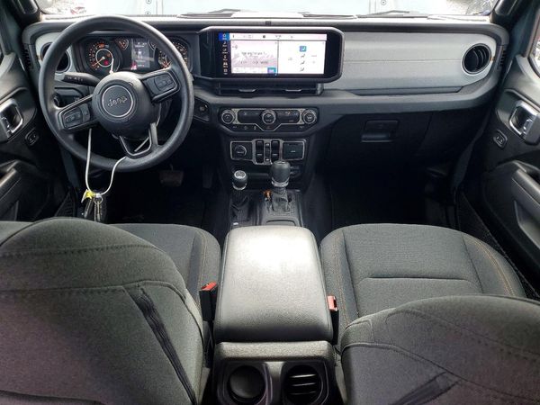 2025 JEEP WRANGLER 4-DOOR SPORT