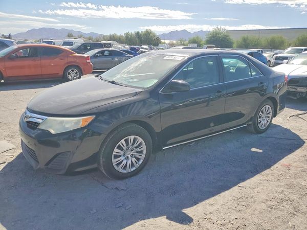 2012 TOYOTA CAMRY