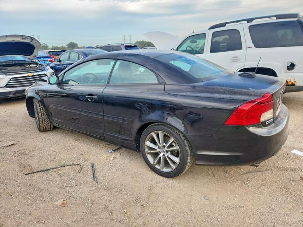 2012 VOLVO C70