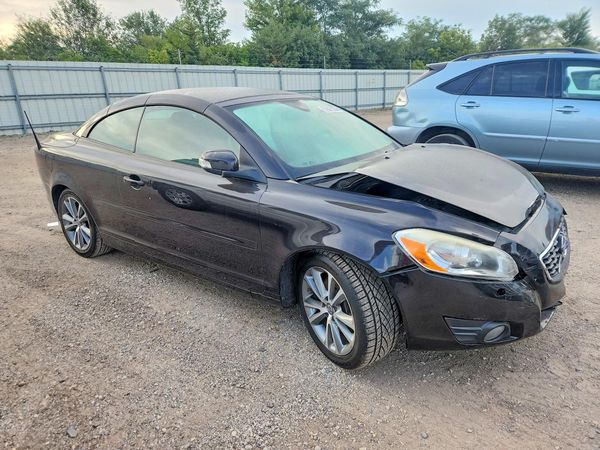 2012 VOLVO C70