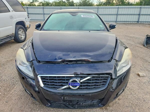 2012 VOLVO C70