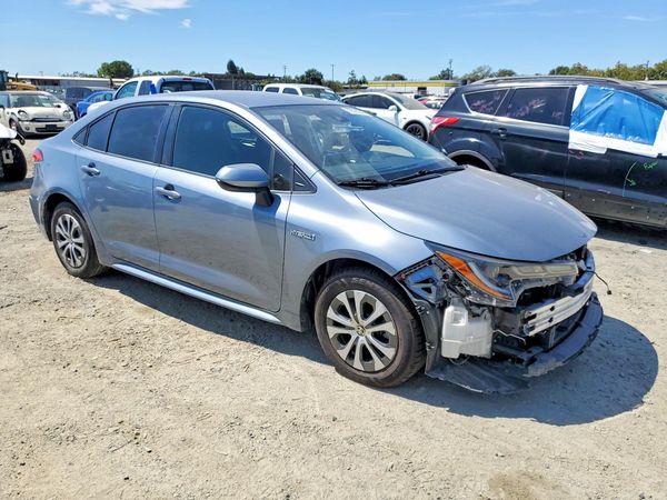 2021 TOYOTA COROLLA