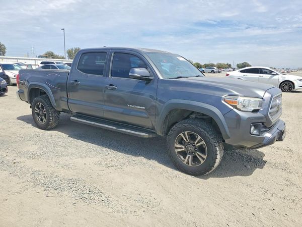 2016 TOYOTA TACOMA
