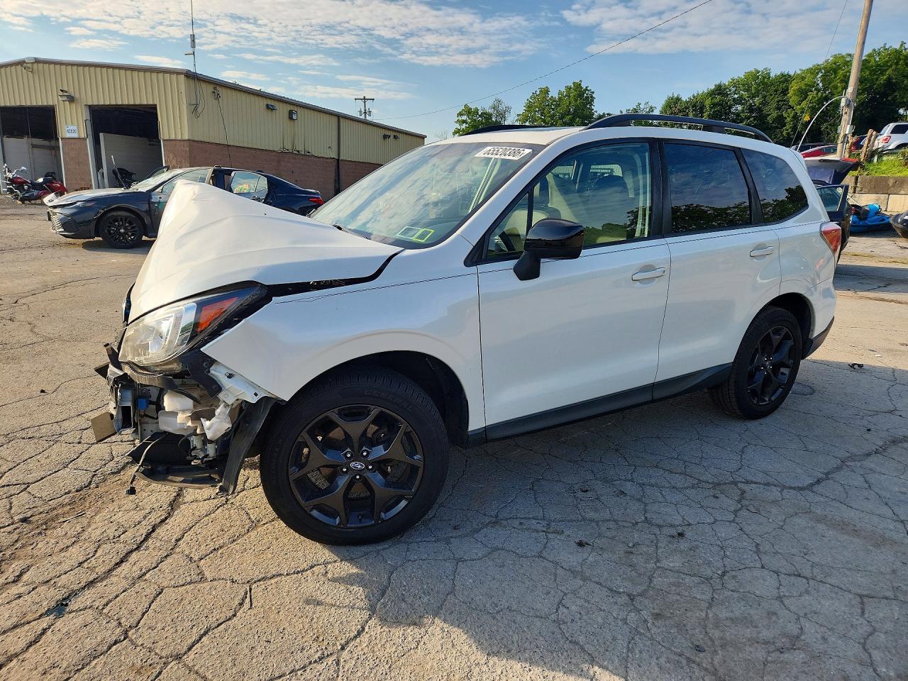 2018 SUBARU FORESTER
