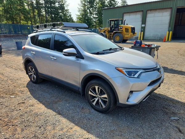 2016 TOYOTA RAV4 XLE (M Grade)