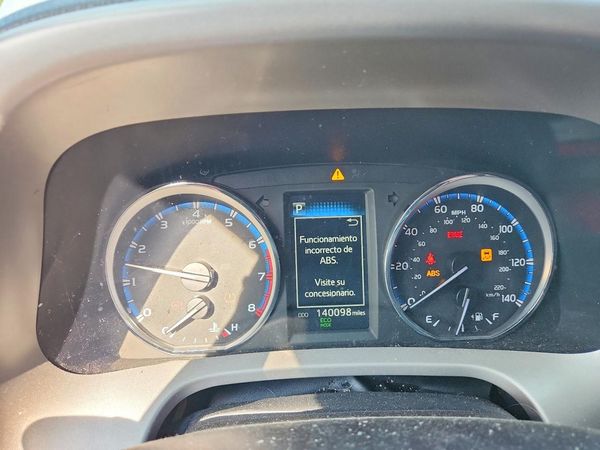 2016 TOYOTA RAV4 XLE (M Grade)