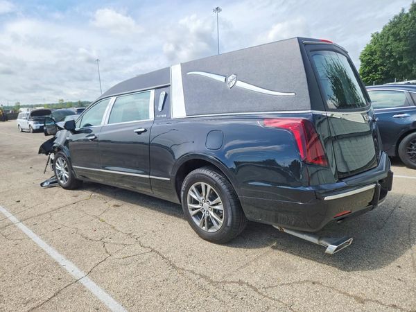 2023 CADILLAC XT5