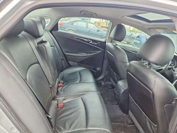 2013 HYUNDAI SONATA
