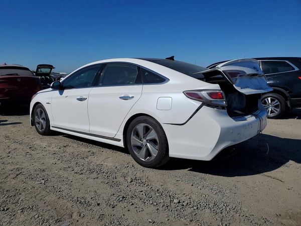 2016 HYUNDAI SONATA GLS (Middle)