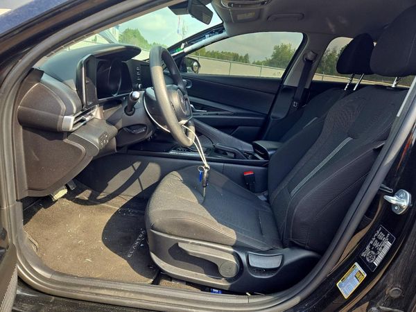 2023 HYUNDAI ELANTRA SEL — DENT