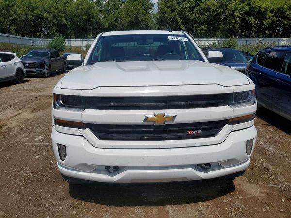 2017 CHEVROLET SILVERADO LT