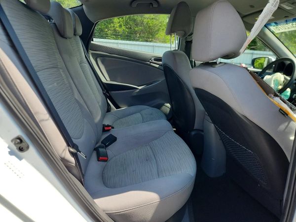 2017 HYUNDAI ACCENT SE Base