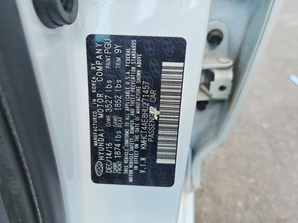 2017 HYUNDAI ACCENT SE Base