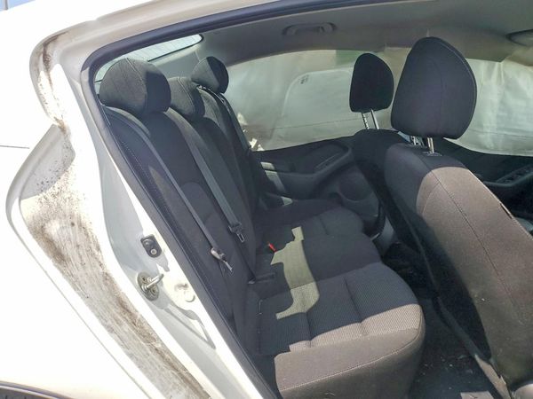 2017 KIA FORTE