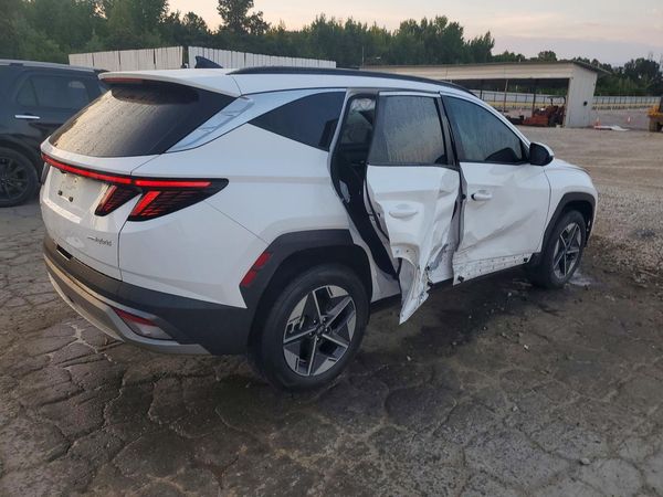 2025 HYUNDAI TUCSON