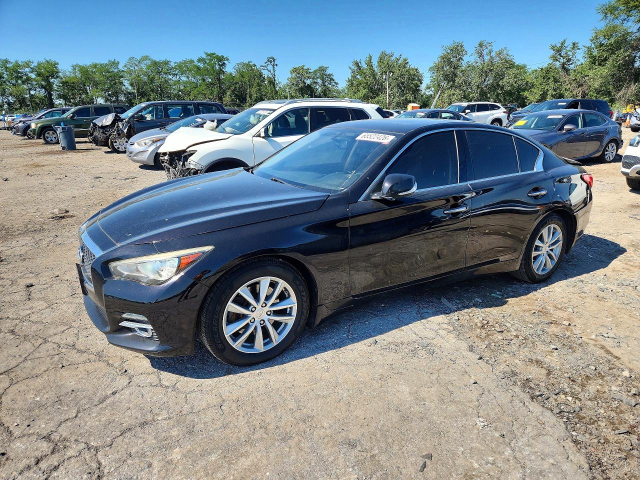 2016 INFINITI Q50