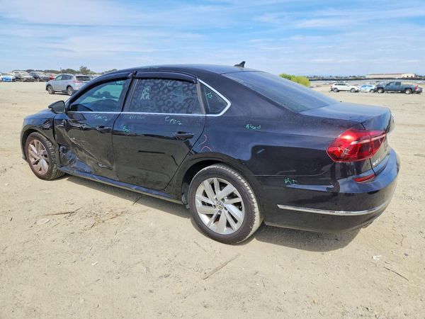 2018 VOLKSWAGEN PASSAT SE, SE w/ Technology