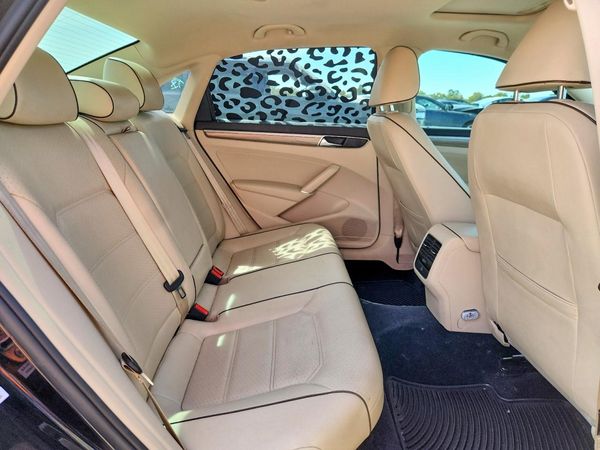 2018 VOLKSWAGEN PASSAT SE, SE w/ Technology