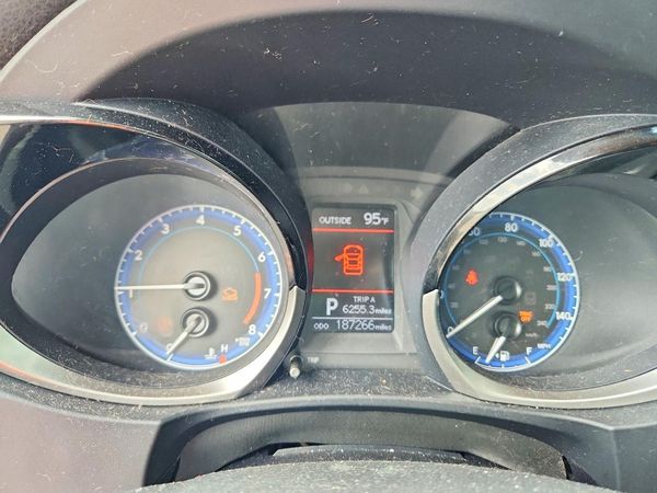 2014 TOYOTA COROLLA L/LE