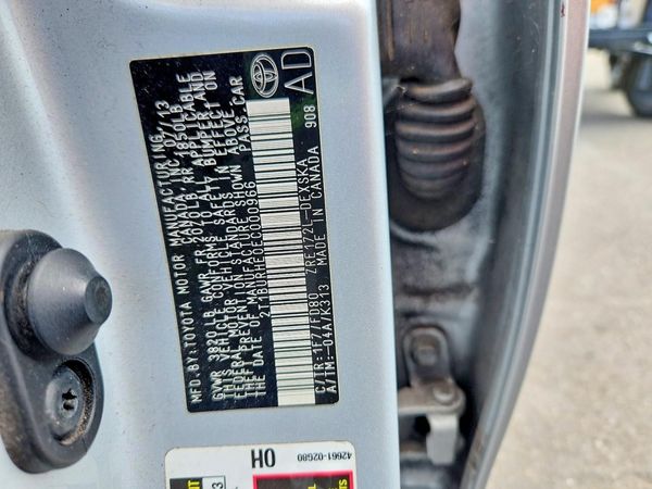 2014 TOYOTA COROLLA L/LE