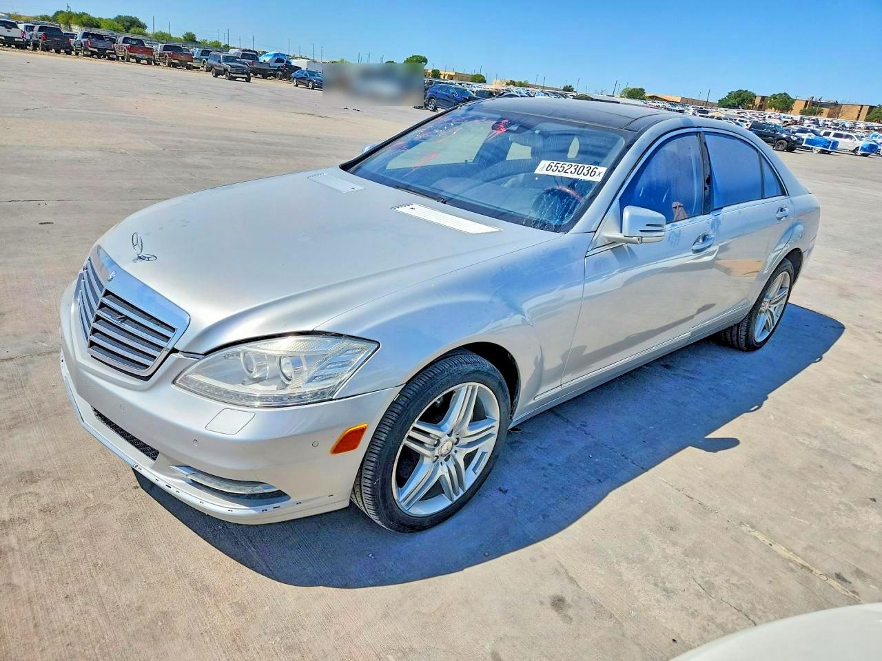 2013 MERCEDES-BENZ S S550