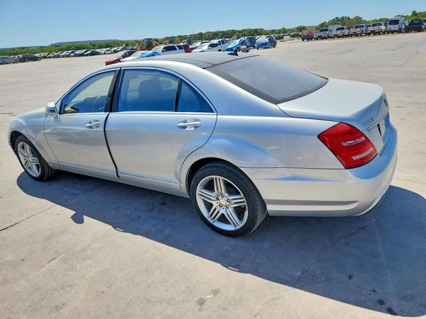 2013 MERCEDES-BENZ S S550