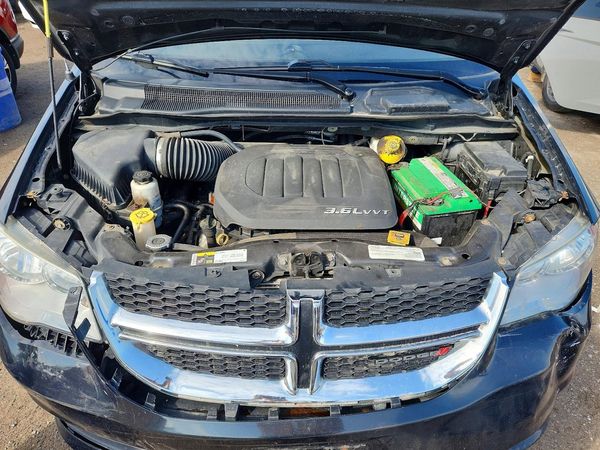 2016 DODGE GRAND CARAVAN Crew