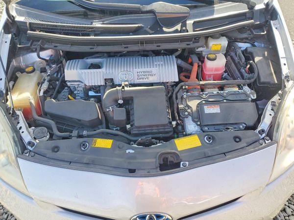2013 TOYOTA PRIUS