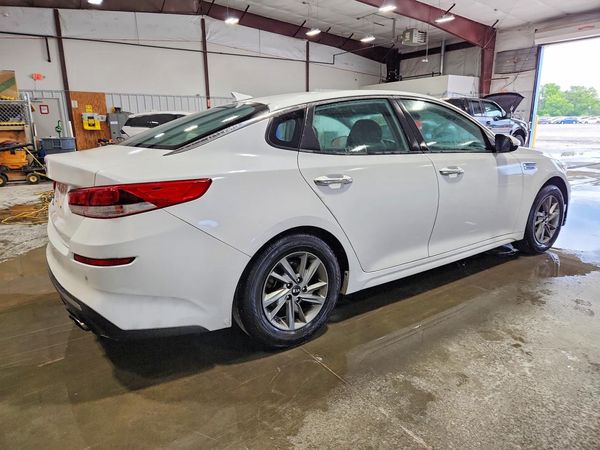 2019 KIA OPTIMA LX, S