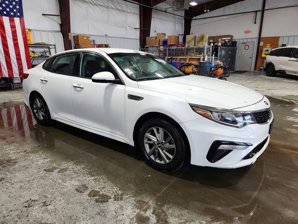 2019 KIA OPTIMA LX, S