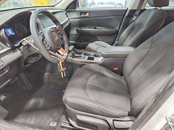 2019 KIA OPTIMA LX, S